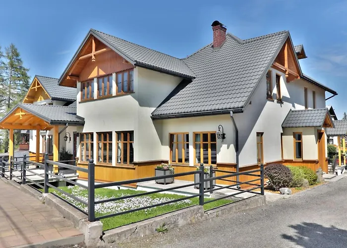 Cicha בית אירוח זקופאנה